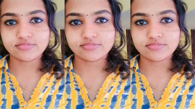 Mallu Girl Showing Boobs and Pussy to Lover in Video Call HD